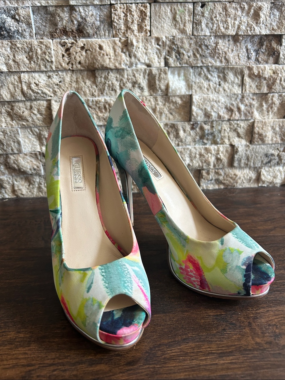 GUESS Floral Peep-Toe High Heels in Pastel Multi-Color